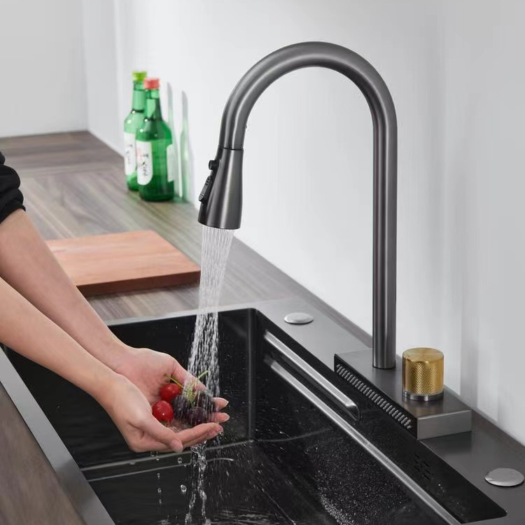 Ano ang Ginagawang Pinakamahusay na Pagpipilian ang Stainless Steel Faucet ng Kusina para sa Mga Makabagong Tahanan?