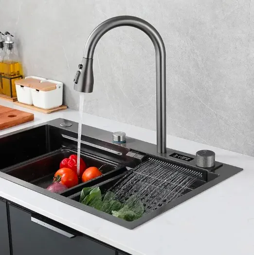 Tama bang Pagpipilian ang Waterfall-Style Dual-Button Kitchen Faucet para sa mga Modernong Kusina?