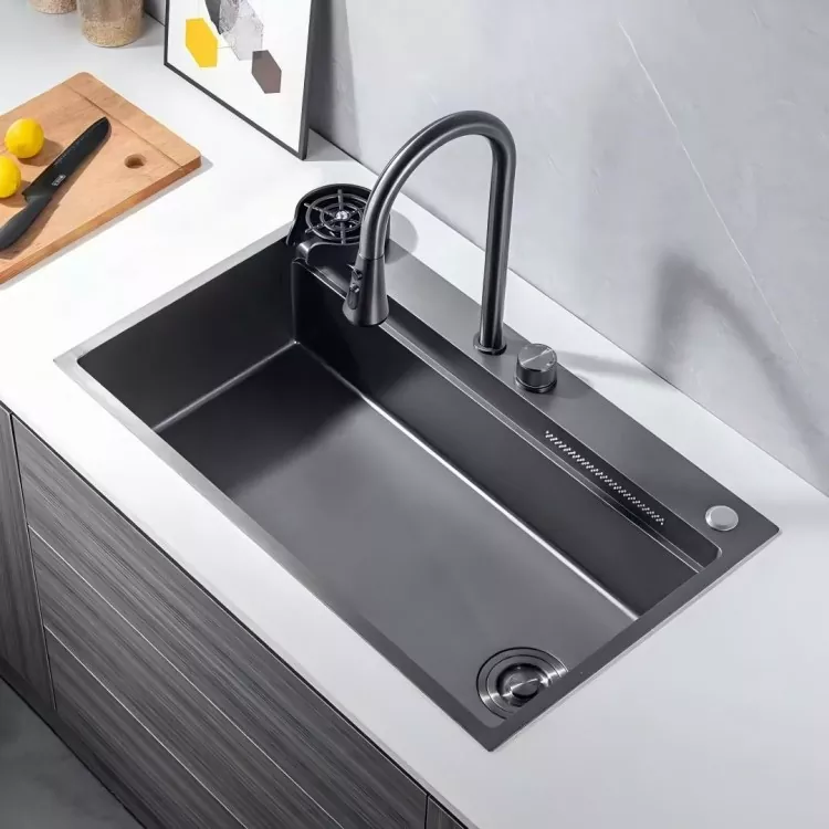 Nakatagong Pull-Out na Faucet ng Kusina na may Spray Function Nakatagong Pull-Out na Faucet ng Kusina na may Spray Function